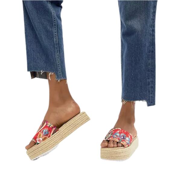 Miss Selfridge Espadrille Sliders in Floral Jacquard Size 7 / 40 Oriental Red - Picture 2 of 13